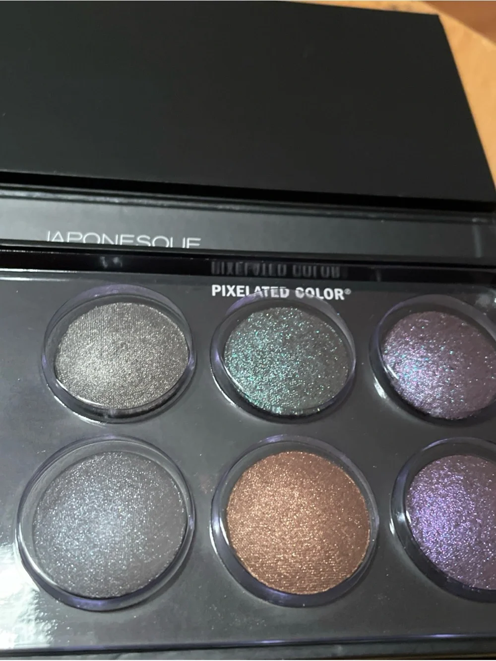 Japonesque Pixelated Color Eye Shadow Palette
